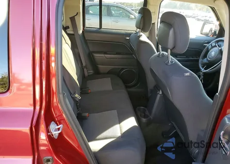 2016 Jeep Patriot Sport z USA, uszkodzony, nr VIN 1C4NJPBA6GD719659